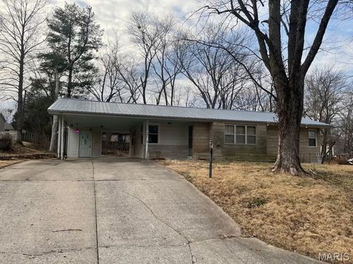 1813 Belleridge Pike Pike, Cape Girardeau, MO, 63701 | Card Image