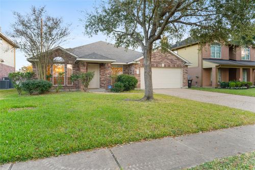 3522 Brackenfern Rd, Katy, TX, 77449-8647 | Card Image