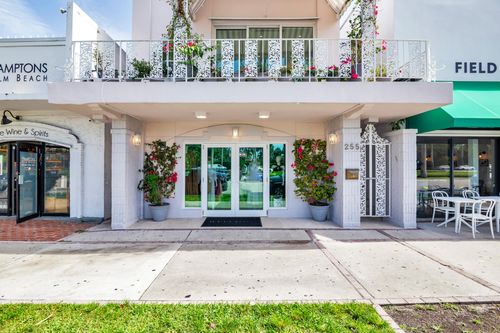 255 Royal Poinciana Way, Palm Beach, FL, 33480-4066 | Card Image