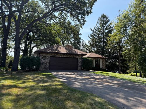 1320 Spring Valley Road, Golden Valley, MN, 55422 | Card Image