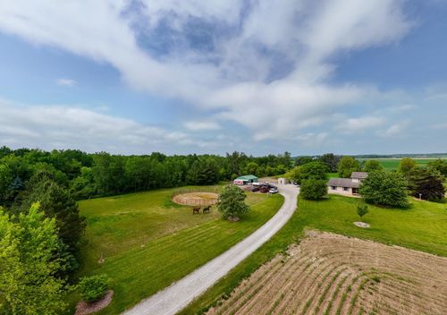 4114 Sheard Rd, Kansasville, WI, 53139-9401 | Card Image