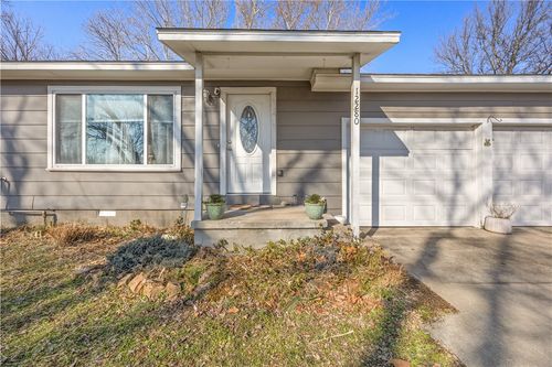 12280 W Highway 62, Farmington, AR, 72730-9560 | Card Image