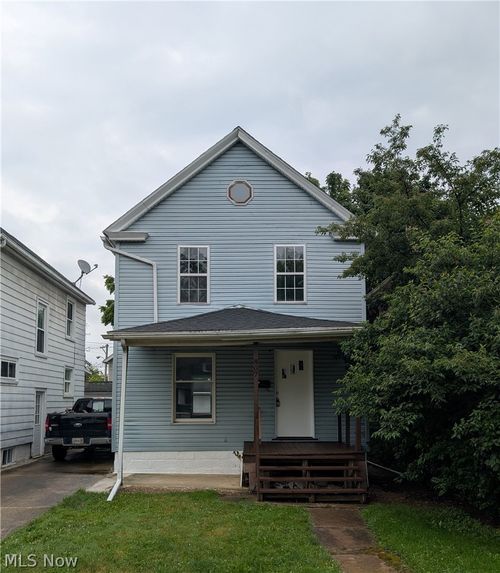 807 Woodland Ave, Elyria, OH, 44035-3151 | Card Image