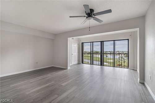 apt-508-7410 Lake Breeze Dr, FORT MYERS, FL, 33907-8056 | Card Image