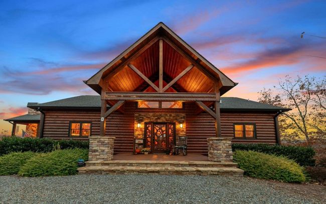9 Kensington Dr, Home with 3 bedrooms, 3 bathrooms and null parking in Mineral Bluff GA | Image 4