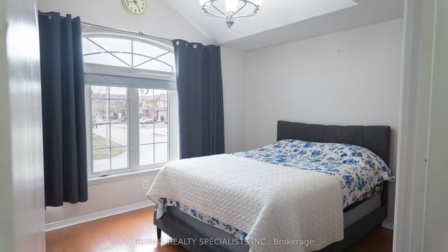 22 Serenity Lane, House other with 6 bedrooms, 4 bathrooms and 4 parking in Brampton ON | Image 10