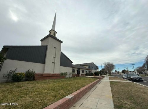 224 W Lancaster Boulevard, Lancaster, CA, 93534 | Card Image