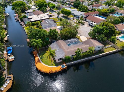 2649 Scott St, Hollywood, FL, 33020-1946 | Card Image