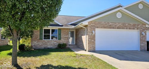 215 E Charter Dr, Muncie, IN, 47303-1118 | Card Image