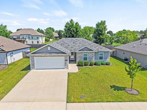 5817 Geyser Blvd, COLUMBIA, MO, 65202-5413 | Card Image