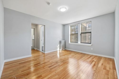 apt-203-117 Corbin Ave, Jersey City, NJ, 07306-7223 | Card Image