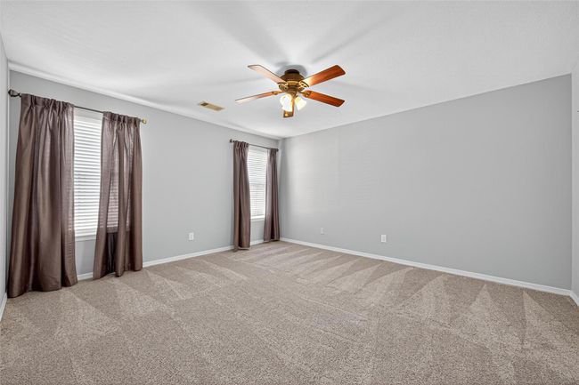 Upstairs Bedroom | Image 28
