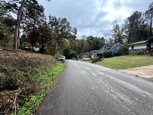 217221 W Ridgewood Ave, Chattanooga, TN, 37415-6423 | Card Image