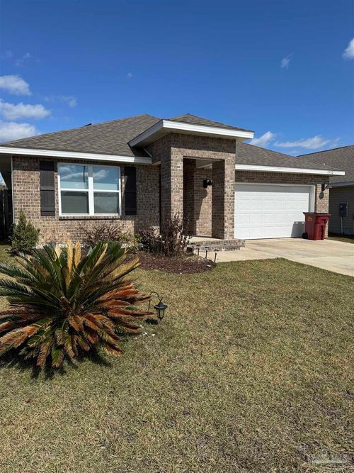 5532 Lancelot Trl, Milton, FL, 32583-5659 | Card Image