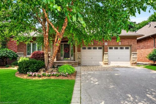 13-976 Shadeland Ave, Burlington, ON, L7T2M5 | Card Image