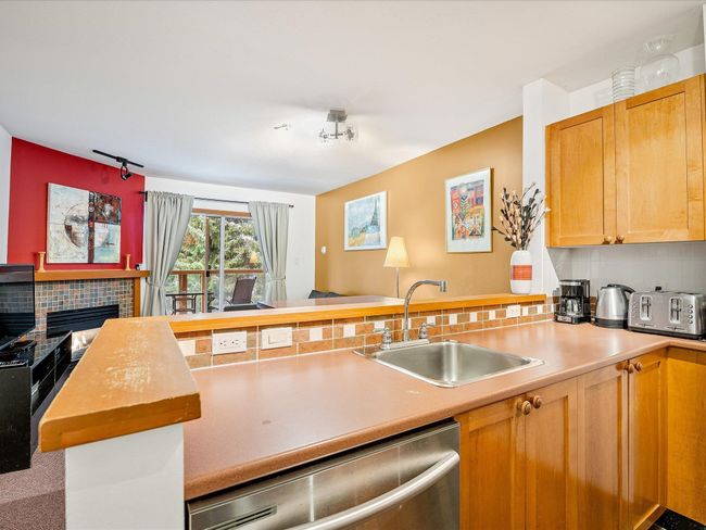 112 - 4388 Northlands Blvd, Townhouse with 1 bedrooms, 1 bathrooms and 1 parking in Whistler BC | Image 9