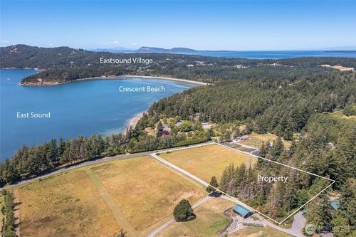 93 Ship Bay Ln, Eastsound, WA, 98245-9487 | Card Image