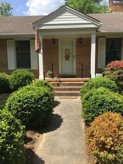 2501 Whitehead Rd, Keysville, VA, 23947-4109 | Card Image