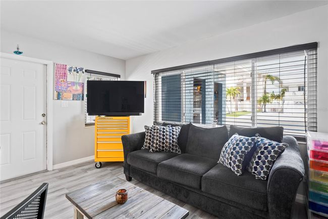 291 115 Th Ave, House other with 4 bedrooms, 4 bathrooms and null parking in TREASURE ISLAND FL | Image 8