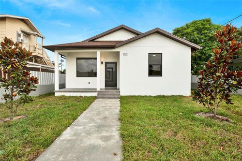 2725 W Green St, TAMPA, FL, 33607-3309 | Card Image