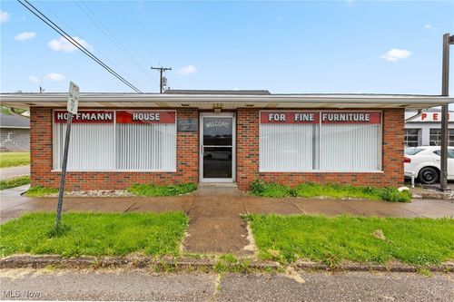 97 W 41st St, Shadyside, OH, 43947-1001 | Card Image