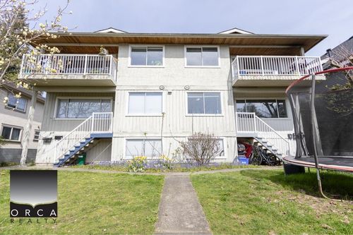 2-520 W Keith Rd, North Vancouver, BC, V7M | Card Image