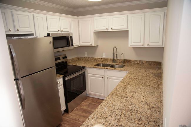 APT-200 - 4735 Government St, Condo with 1 bedrooms, 1 bathrooms and 2 parking in Baton Rouge LA | Image 12