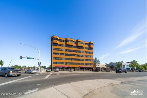 203-1113 W Fireweed Ln, Anchorage, AK, 99503-1775 | Card Image