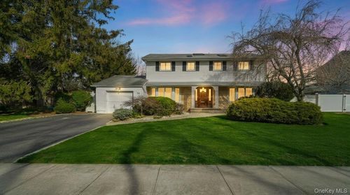 74 Rockland Dr, Jericho, NY, 11753-1436 | Card Image