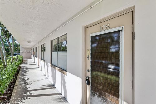 apt-108-2981 N Nob Hill Rd, Sunrise, FL, 33322-5888 | Card Image
