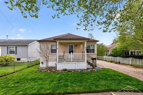 303 Marshall Street, Essexville, MI, 48732 | Card Image