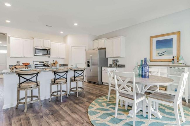 489 Coconut Dr, House other with 4 bedrooms, 2 bathrooms and null parking in Bloomingdale GA | Image 7