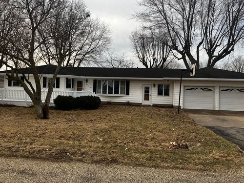 109 E North St, Cherry, IL, 61317-1063 | Card Image