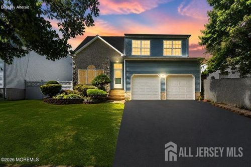 116 Wainwright Dr S, Matawan, NJ, 07747-9725 | Card Image