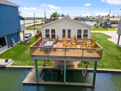 16506 Tampico Way, Galveston, TX, 77554 | Card Image