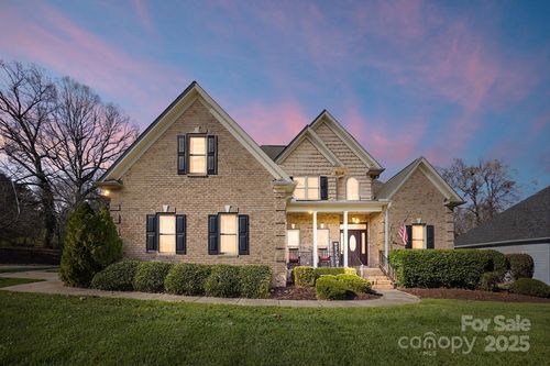 101 Moses Rhyne Dr, Mount Holly, NC, 28120-1466 | Card Image