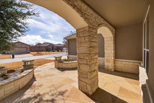 602 Davis Mountain Cir, Georgetown, TX, 78633-5731 | Card Image