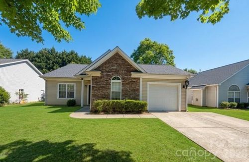 12522 Twelvetrees Ln, Huntersville, NC, 28078-3707 | Card Image