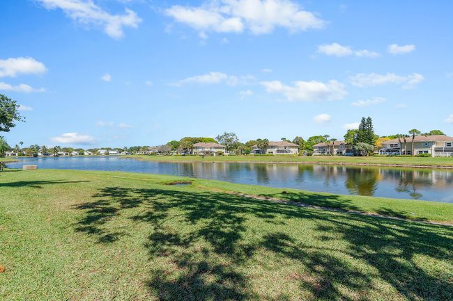 2701 Amherst Ct, Condo with 3 bedrooms, 2 bathrooms and null parking in Boynton Beach FL | Image 29