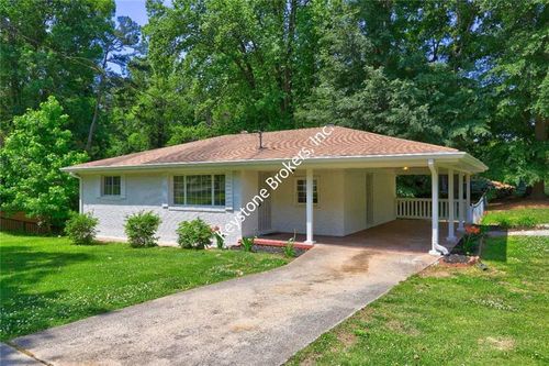 2577 Graywall St, East Point, GA, 30344-2257 | Card Image