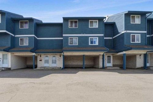 904-919 38 St Ne, Calgary, AB, T2A6E1 | Card Image