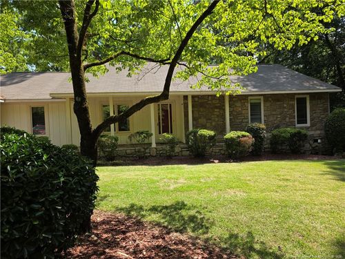 678 Loblolly Dr, Vass, NC, 28394-8222 | Card Image