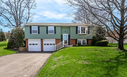 185 Princeton Dr, Center Twp, PA, 15001 | Card Image