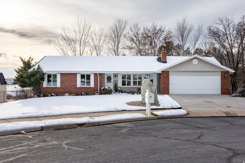 871 Poplar Cir, Centerville, UT, 84014-1638 | Card Image