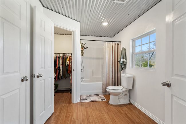 1390 County Road 2850, House other with 2 bedrooms, 2 bathrooms and null parking in Honey Grove TX | Image 18