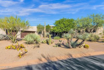 10362 E Nolina Trail, House other with 4 bedrooms, 5 bathrooms and null parking in Scottsdale AZ | Image 3