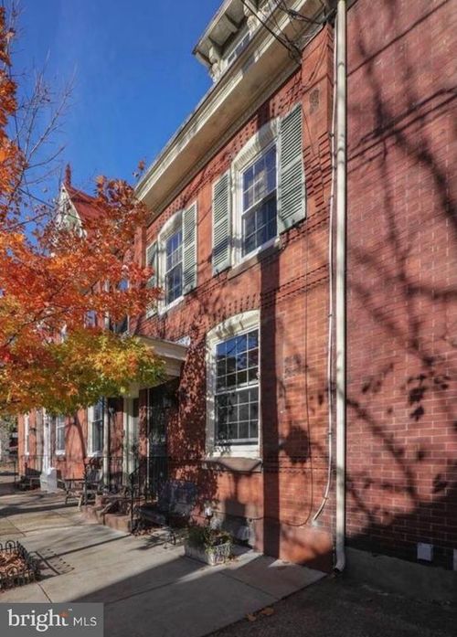 121 Mulberry St, BRISTOL, PA, 19007-5009 | Card Image