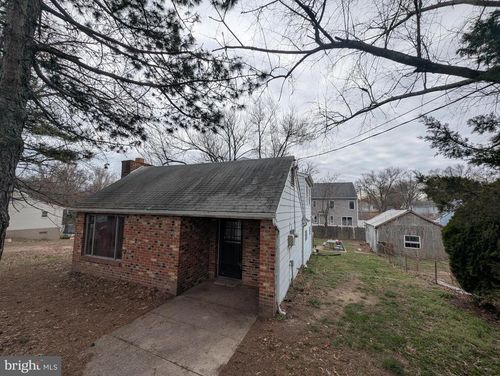 809 203rd St, PASADENA, MD, 21122-1559 | Card Image