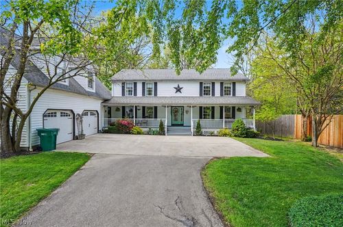 11003 Prouty Rd, Concord Twp, OH, 44077-2315 | Card Image