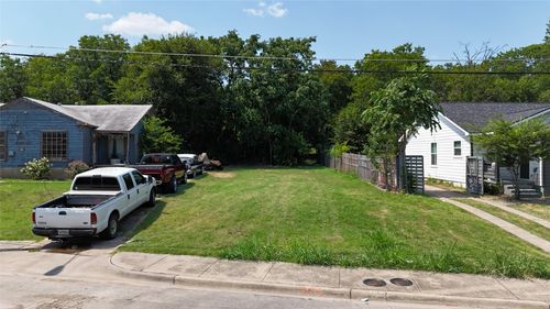 1505 Renner Dr, Dallas, TX, 75216-1329 | Card Image
